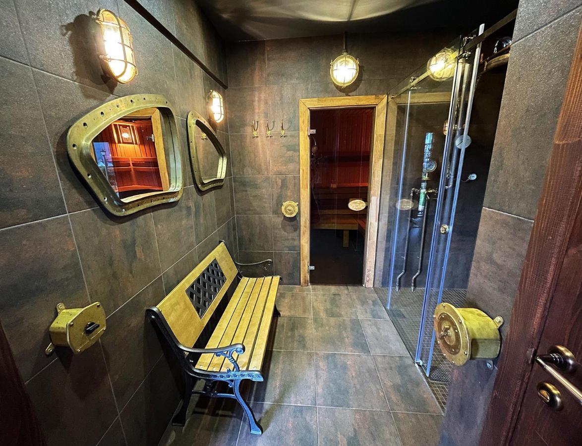 Villa Zoryany Dvir Skhidnytsia Ngoại thất bức ảnh